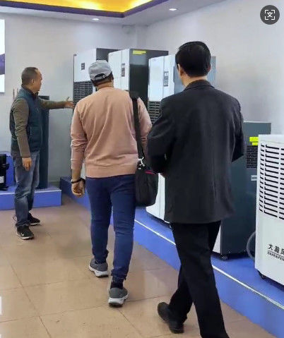 에 대한 최신 회사 뉴스 중국 신년 이후 우리 회사의 고객 방문 투어